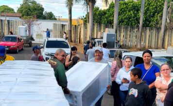Parceria da Promoção Social com a Equatorial beneficia 40 famílias com entrega de geladeiras em Goianésia